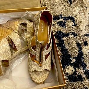 Michael Kors high heeled wedge sandals with a zipper